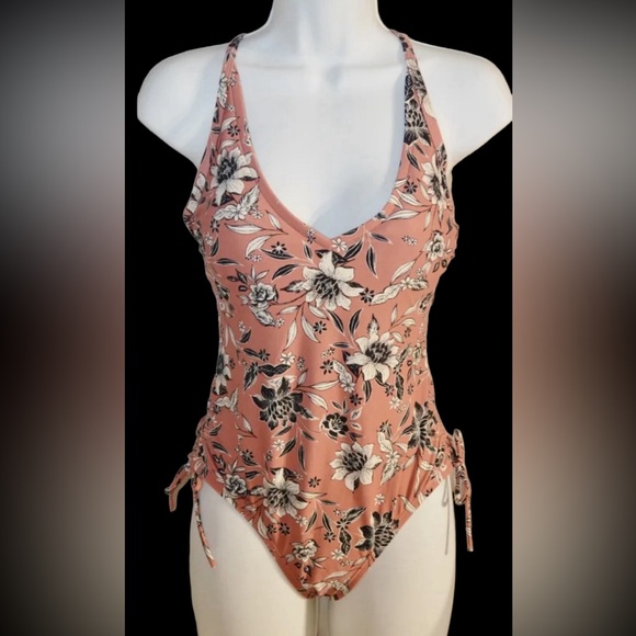 Kona Sol women’s one piece swimsuit from Amazon in size Large. Great condition - Picture 2 of 5